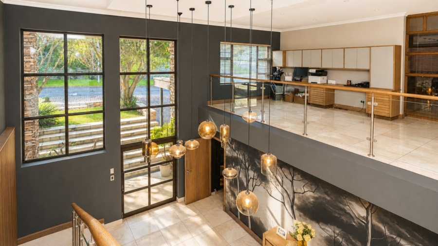 8 Bedroom Property for Sale in Birdwood Estate North West